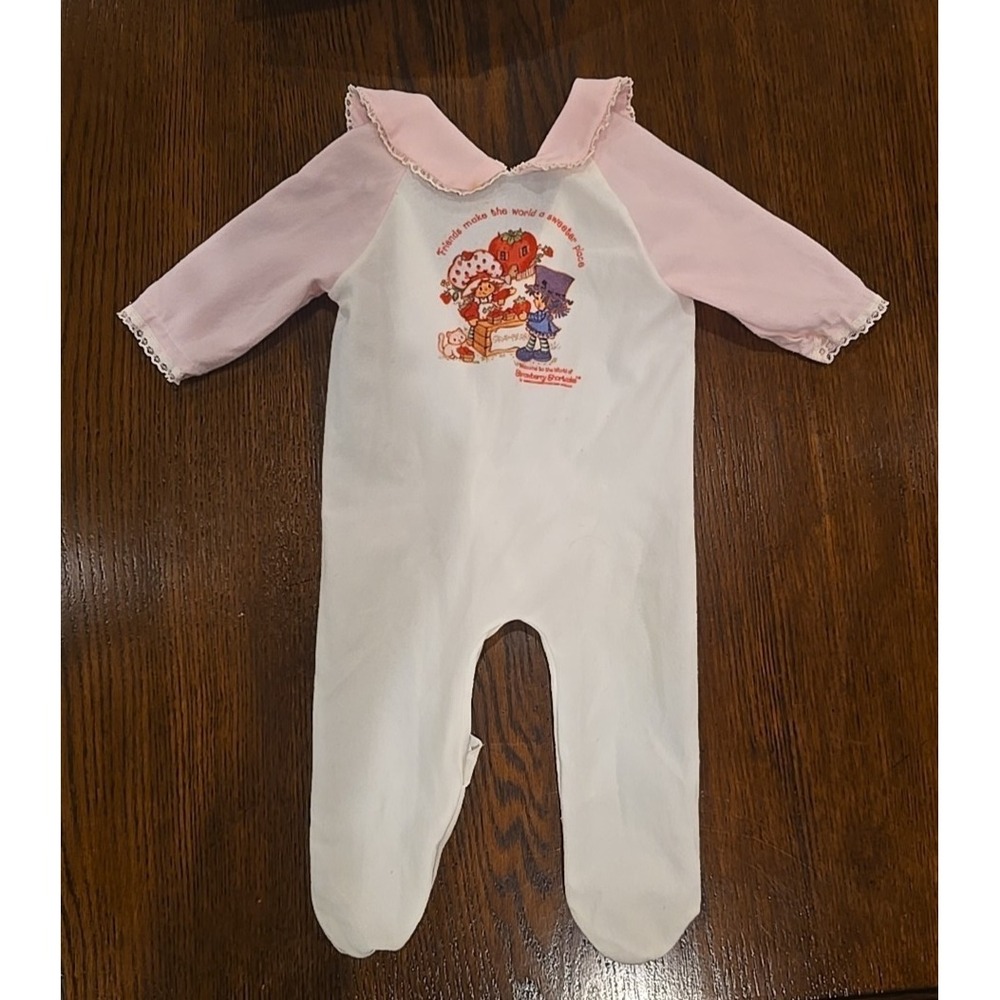 Baby Sleeper Strawberry Shortcake Lullaby Land Size Large One Piece Vintage